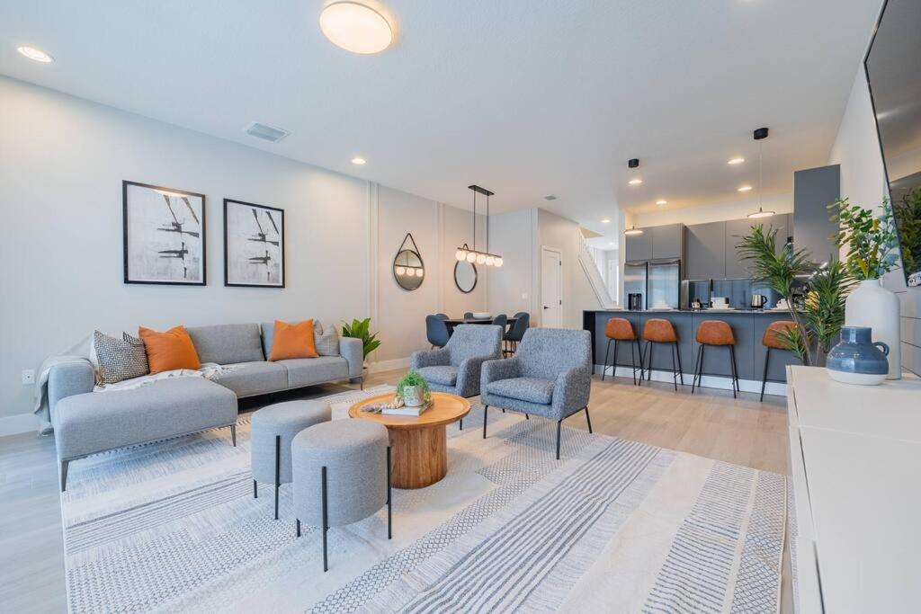 **Brand New** Luxurious Decor Townhouse With Private Pool Hit17145 Villa Orlando Luaran gambar