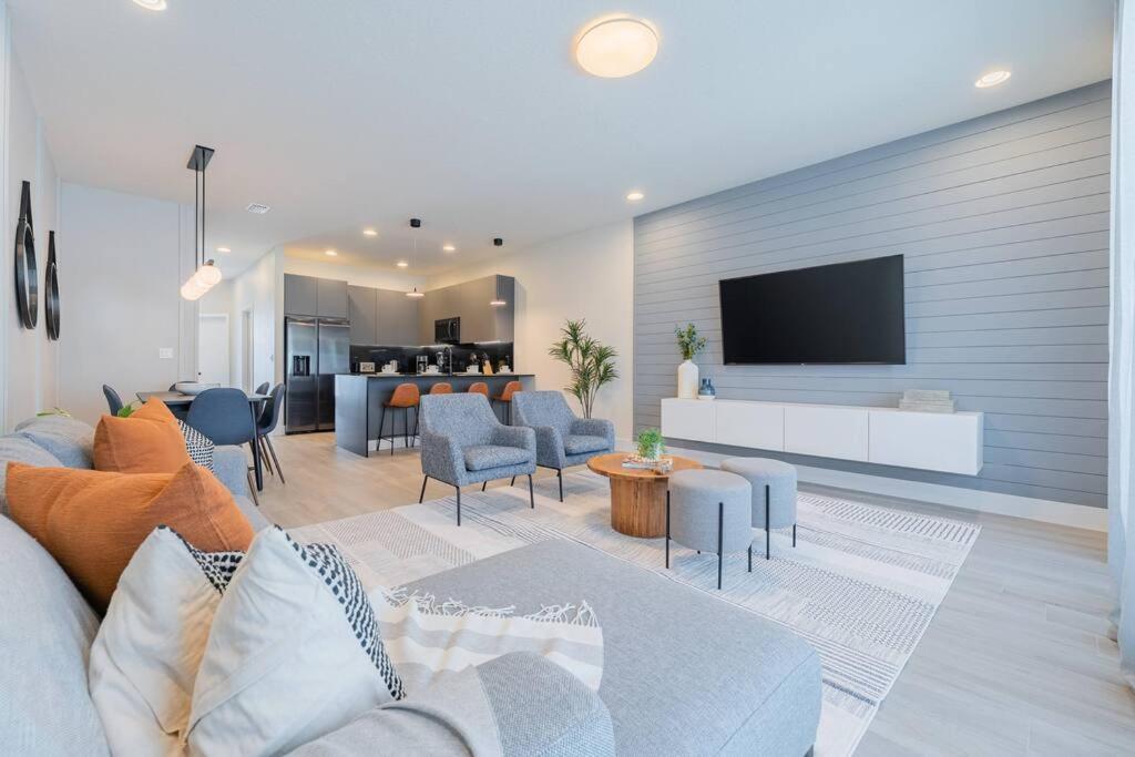 **Brand New** Luxurious Decor Townhouse With Private Pool Hit17145 Villa Orlando Luaran gambar