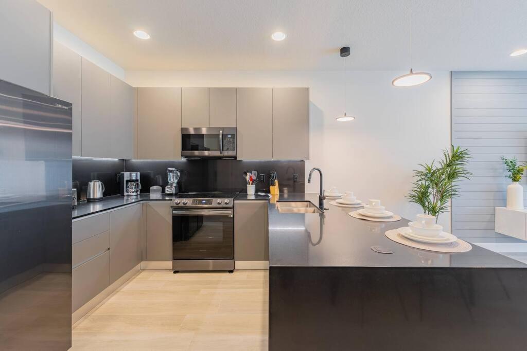**Brand New** Luxurious Decor Townhouse With Private Pool Hit17145 Villa Orlando Luaran gambar