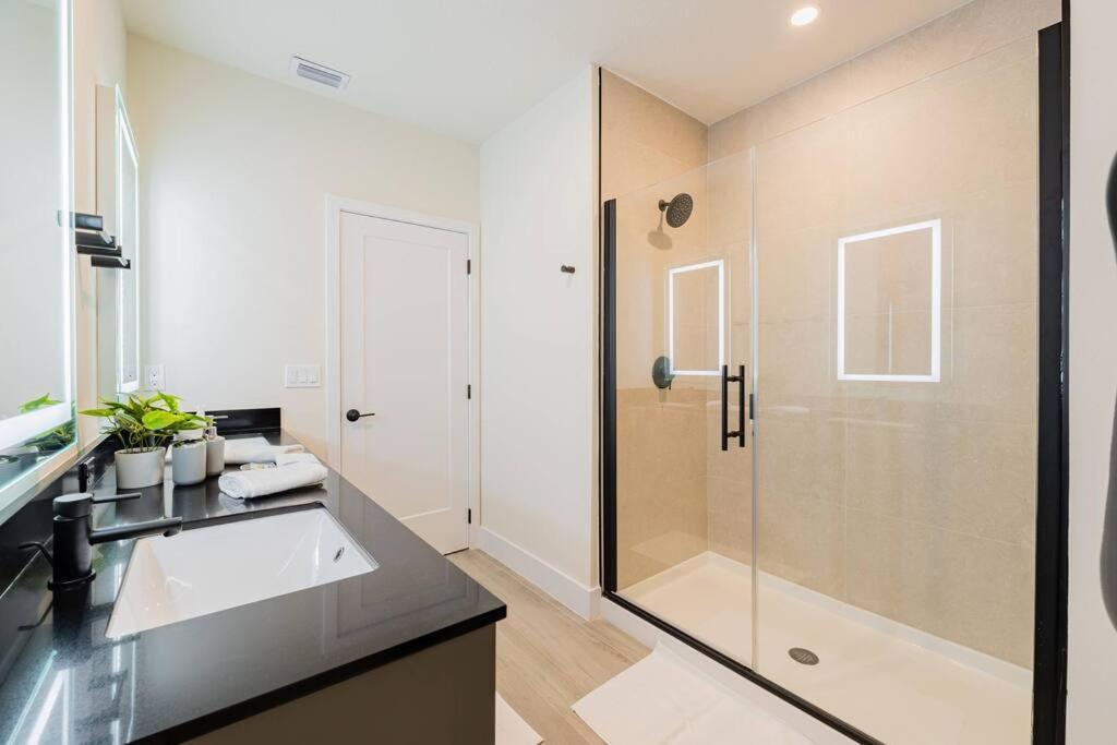 **Brand New** Luxurious Decor Townhouse With Private Pool Hit17145 Villa Orlando Luaran gambar