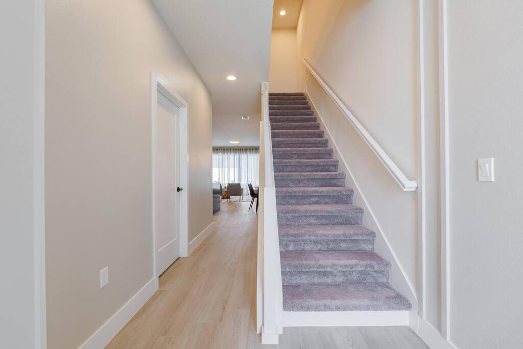 **Brand New** Luxurious Decor Townhouse With Private Pool Hit17145 Villa Orlando Luaran gambar