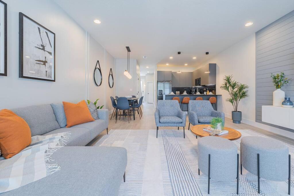 **Brand New** Luxurious Decor Townhouse With Private Pool Hit17145 Villa Orlando Luaran gambar